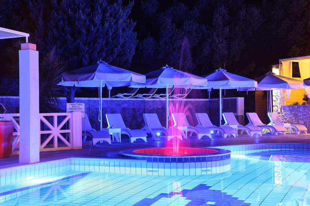 Sea Sun Lejlighedshotel Plomari Eksteriør billede
