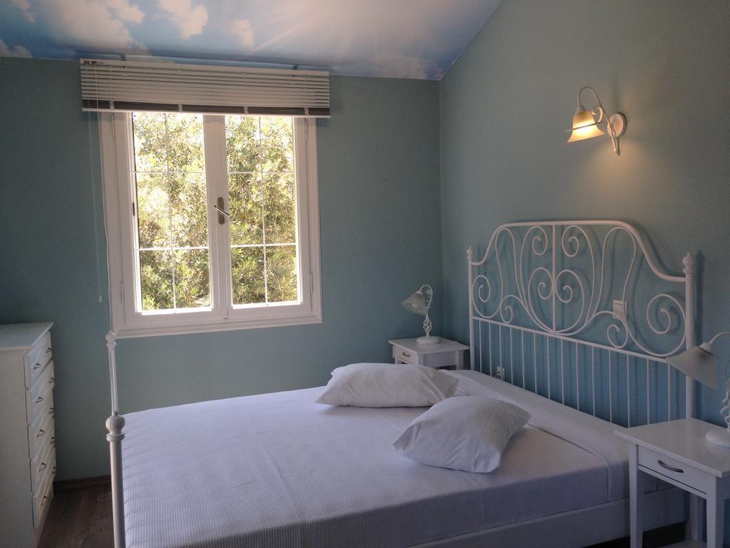 Sea Sun Lejlighedshotel Plomari Eksteriør billede